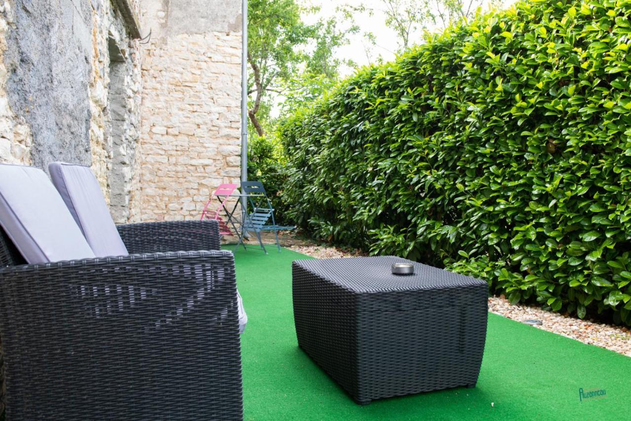 Naturel : Studio Calme Et Agreable Les Bordes Exterior photo